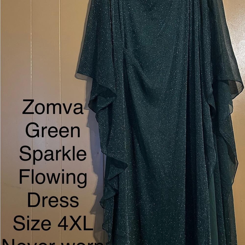 Elegant Green Maxi Dress